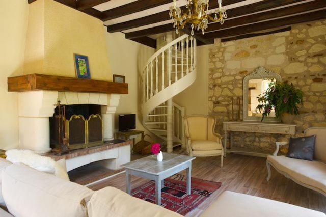 Manoir De La Foulquetiere Bed & Breakfast 3*